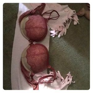 Victoria Secrets bra 38C